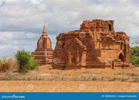 Antiguo Templo Budista De Pagoda En Mandalay Birmania Myanmar Imagen