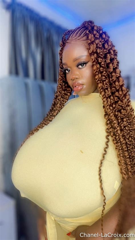 Chanel LaCroix Embracing Curves and Confidence as a Body Positive