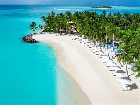 Top 5 Beaches in the World - iTop Fives