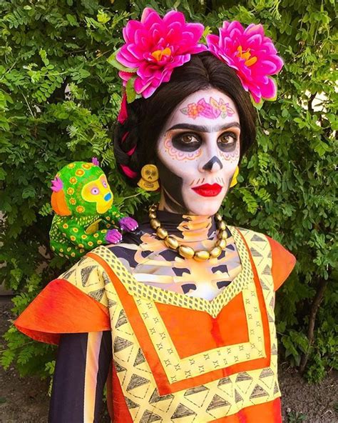 Pin En DIY Coco Costume Ideas