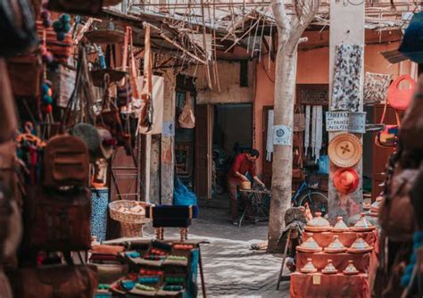 Marrakech Souks: A Quick Guide to Shopping Paradise - The Guide Marrakech