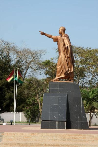 Kwame Nkrumah Mausoleum | Travel Story and Pictures from Ghana