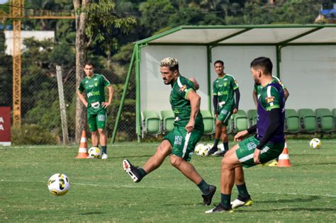 Avaí X América Mg Escalações Desfalques E Horário Da Estreia Na Série A