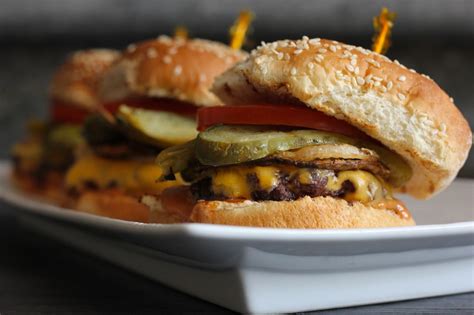 Wickles Grilled Pickle Burgers Wickles Pickles