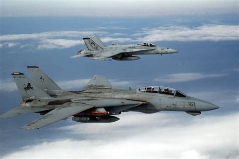 Grumman F-14 Tomcat Vs F-18 Super Hornet Who's Superior?, 43% OFF