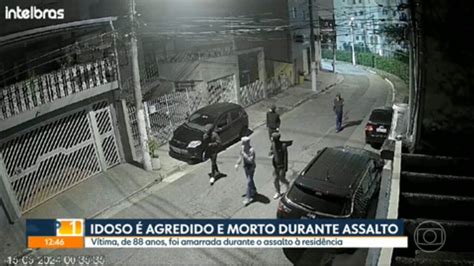 Vídeo Idoso morre após ser amarrado e espancado por ladrões durante