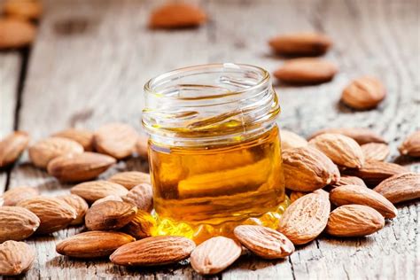 5 Best Almond Extract Substitutes Updated 2025