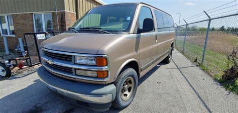 1998 Chevrolet Chevy Express Passenger G1500 Ls 3dr Passenger Van For