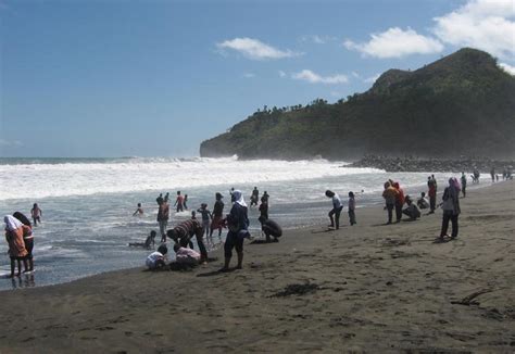 Pantai Suso Menikmati Keindahan Wisata Alam Di Kabupaten Luwu Timur