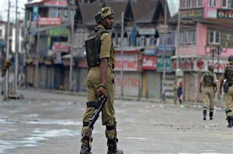 Kashmiris On Both Sides Of Border World Observe Black Day Today