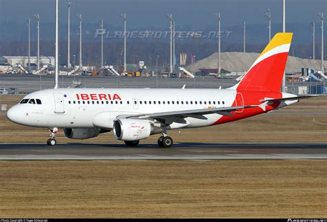 Ec Jaz Iberia Airbus A Photo By Hugo Schwarzer Id