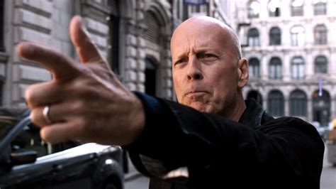 Death Wish Remake Trailer Is Disgustingly Right Wing | The Mary Sue