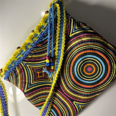 Hookyloops Hand Crochet Purse Tote Xbody Yellow Kaleidoscope Black Rev Bead Lg Ebay