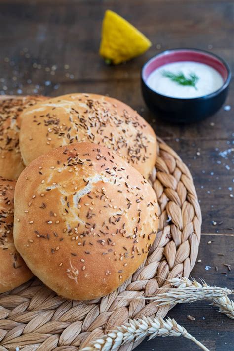 Dönerbrot backen Rezept für kleine Fladenbrote tastybits de