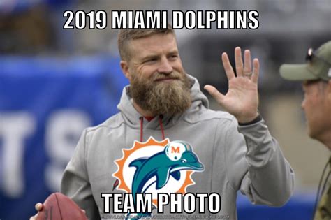 Funny Nfl Memes To Kick Off The Season Funny Gallery Dolphin