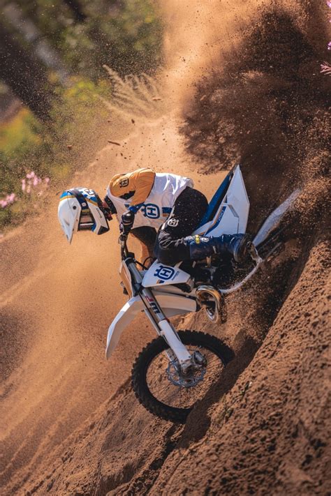 Husqvarna Presenta La Gamma In Versione Heritage Xoffroad