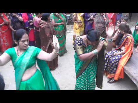 Sidhi Rewa Singrauli ke mahilaon ka desi bagheli Band Baja dance बघल