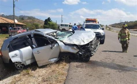 Comayagua Cuatro Personas Resultan Heridas En Accidente Automovilístico