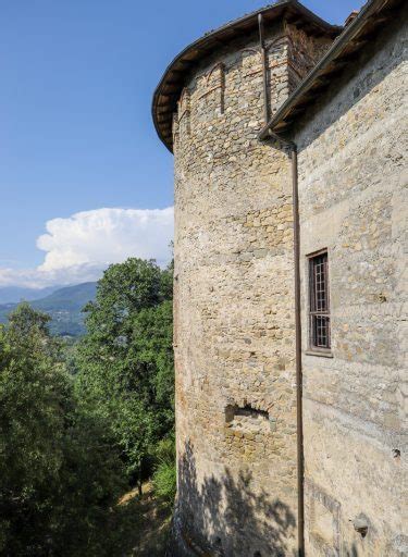 Castello Malaspina Di Monti Lunigiana World