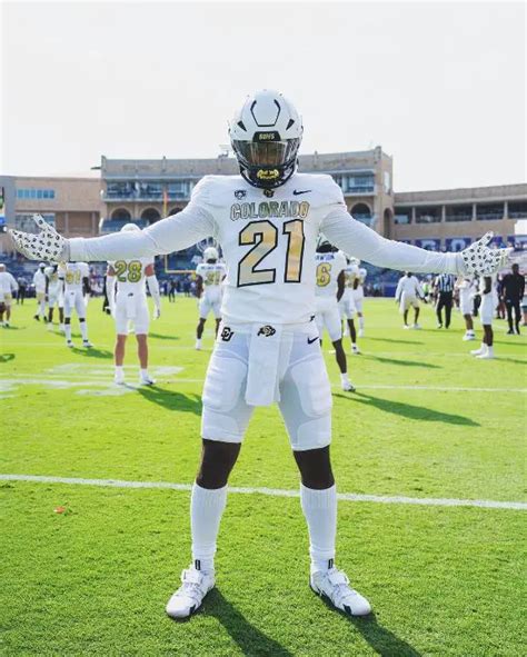 Shilo Sanders Girlfriend 2023