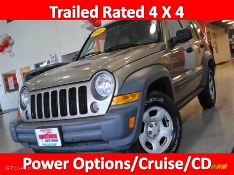 Deep Beryl Green Pearl Jeep Liberty Sport X Photo