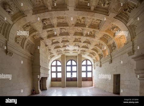 France chambord chateau interior hi-res stock photography and images ...