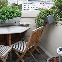 Quelles plantes choisir pour fleurir un balcon en hiver Idées