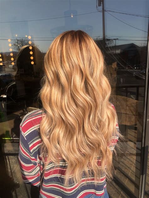 Golden Blonde Hair Artofit