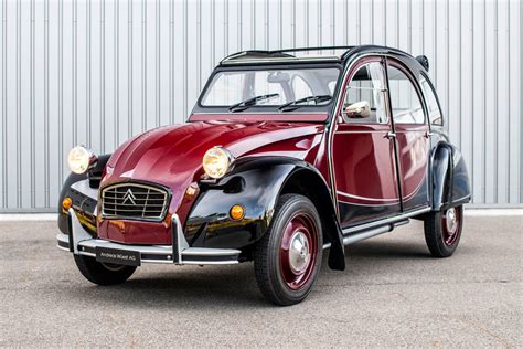 Citroën El Citroën 2CV con 33 años y solo 972 km que cuesta como un