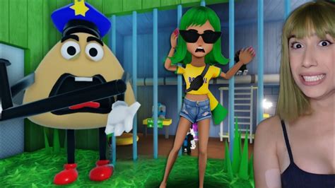 Bibi Tenta Escapar Do Policial Do Pou Gigante Roblox Youtube