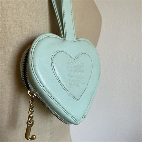 JUICY COUTURE HEART SHAPED WRISTLET ANY QUESTIONS Depop