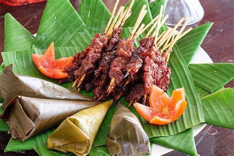 5 Tempat Makan Sate Rembiga Paling Enak Di Lombok Okezone Lifestyle