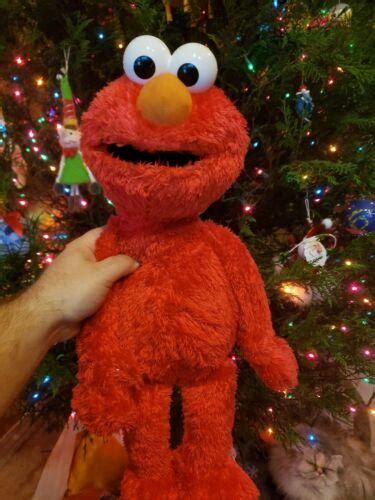 Sesame Street Big Hugs Elmo 24" Hugging Talking Singing Plush Hasbro ...