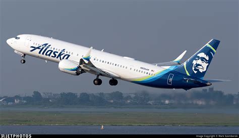 N Ak Boeing Max Alaska Airlines Mark Szemberski Jetphotos