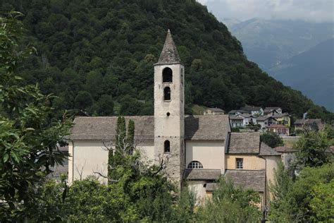 Kirche Chironico Gotteshaus Katholisch Baujahr Ursprun Flickr