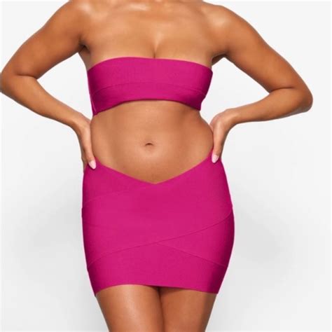 Skims Swim Nwt Skims Swim Knit Beachwear Bandeau Bikini Top Skirt