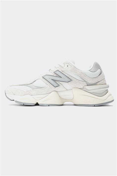 New Balance Sea Salt Stylerunner