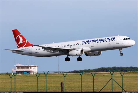 Tc Jrn Turkish Airlines Airbus A Photo By Kris Van Craenenbroeck