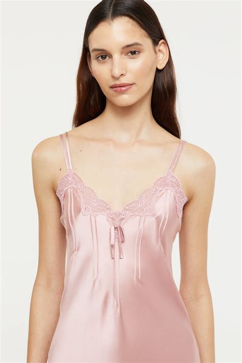 Ginia Silk Pintuck Chemise In Bridal Rose 100 19mm Silk Grade 6a