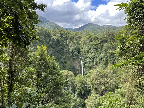 La Fortuna Waterfall: Everything You Need to Know