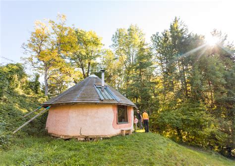 La Poul Nerie La Cabane Du Renard Auvergne Rh Ne Alpes Tourisme