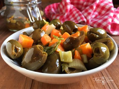 Olive Verdi Schiacciate Ricetta Siciliana