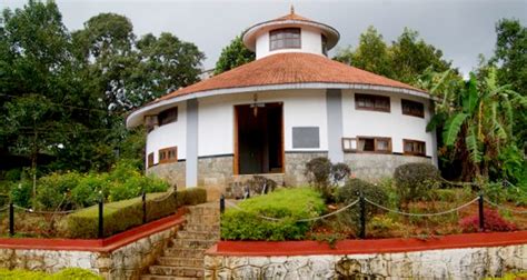 Pazhassi Raja Tomb Wayanad (Timings, History, Entry Fee, Images ...