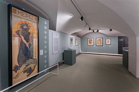 Alphonse Mucha A Firenze La Mostra Chiude Con Oltre Mila Visitatori