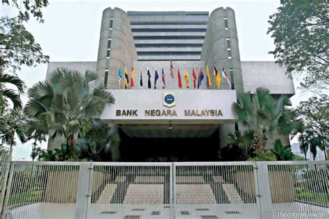 Newsbreak Concerned About Slow Loan Restructuring Talks Bank Negara