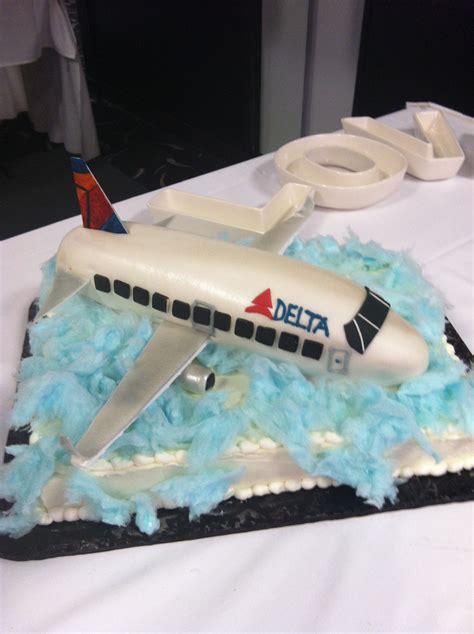 Plane Ol Cake Delta Airplane Cake Cakeladykaren Delta