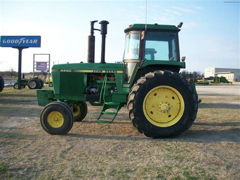 1980 John Deere 4440 Tractors Row Crop 100hp John Deere