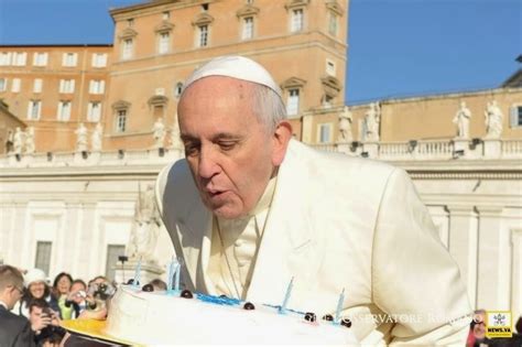 Felicita Al Papa Francisco En Su Cumplea Os