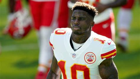 Chiefs' Tyreek Hill on Career Growth: 'You Think You Hot S***'