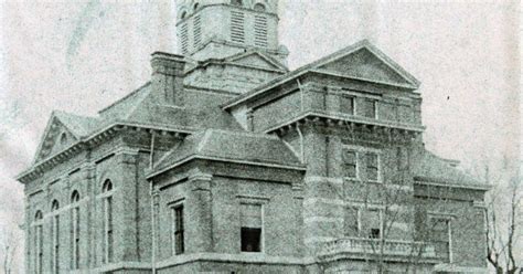 Boone County to breathe life into historic courthouse